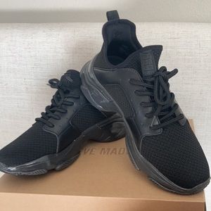 Steve Madden Women’s Black Sneaker